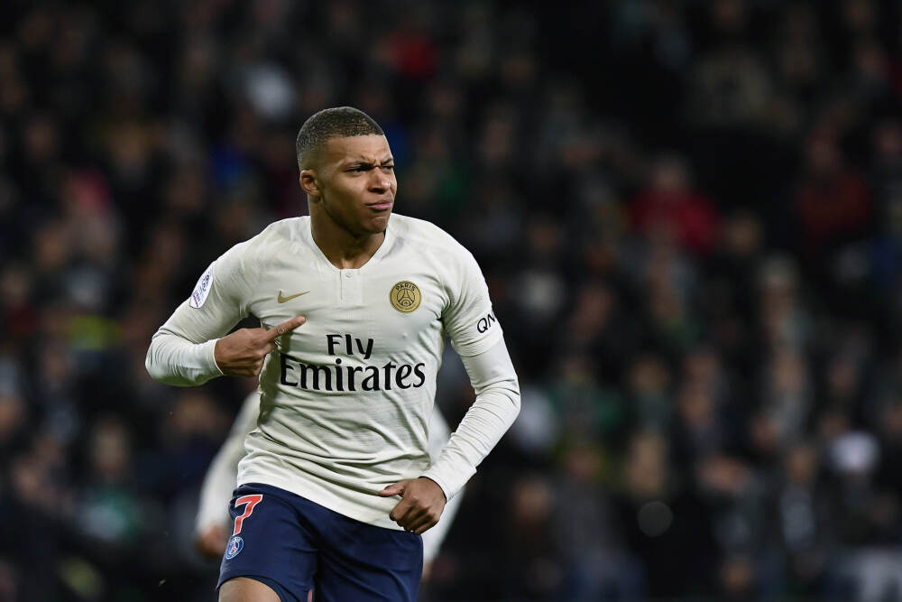 宝马X5降价5万背后：BBA的傲慢时代结束了